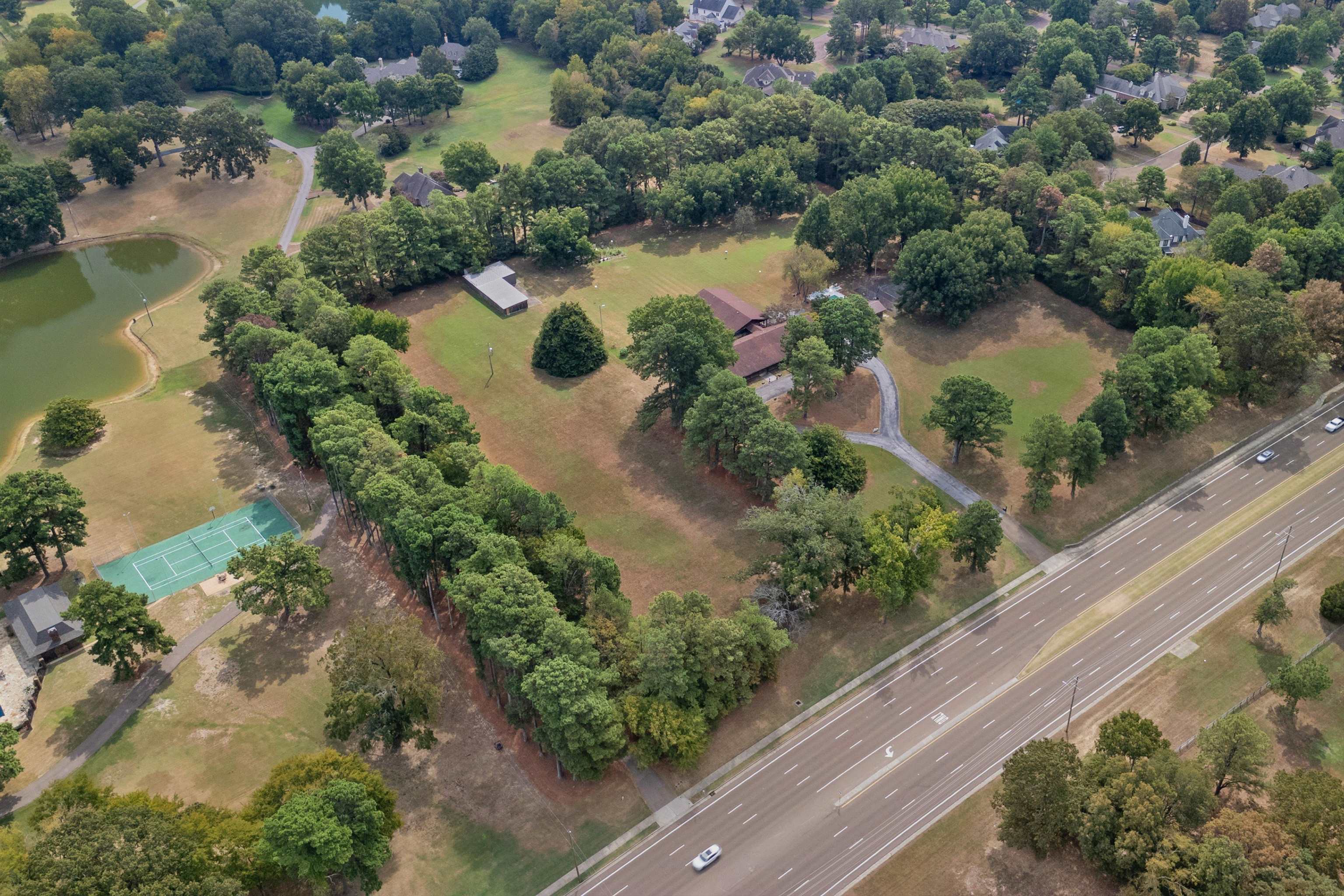 2566 S Houston Levee Rd — photo