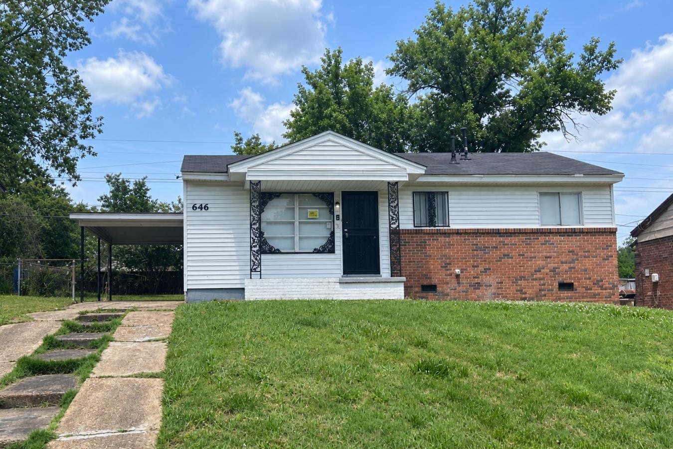 646 Western Park Dr — photo