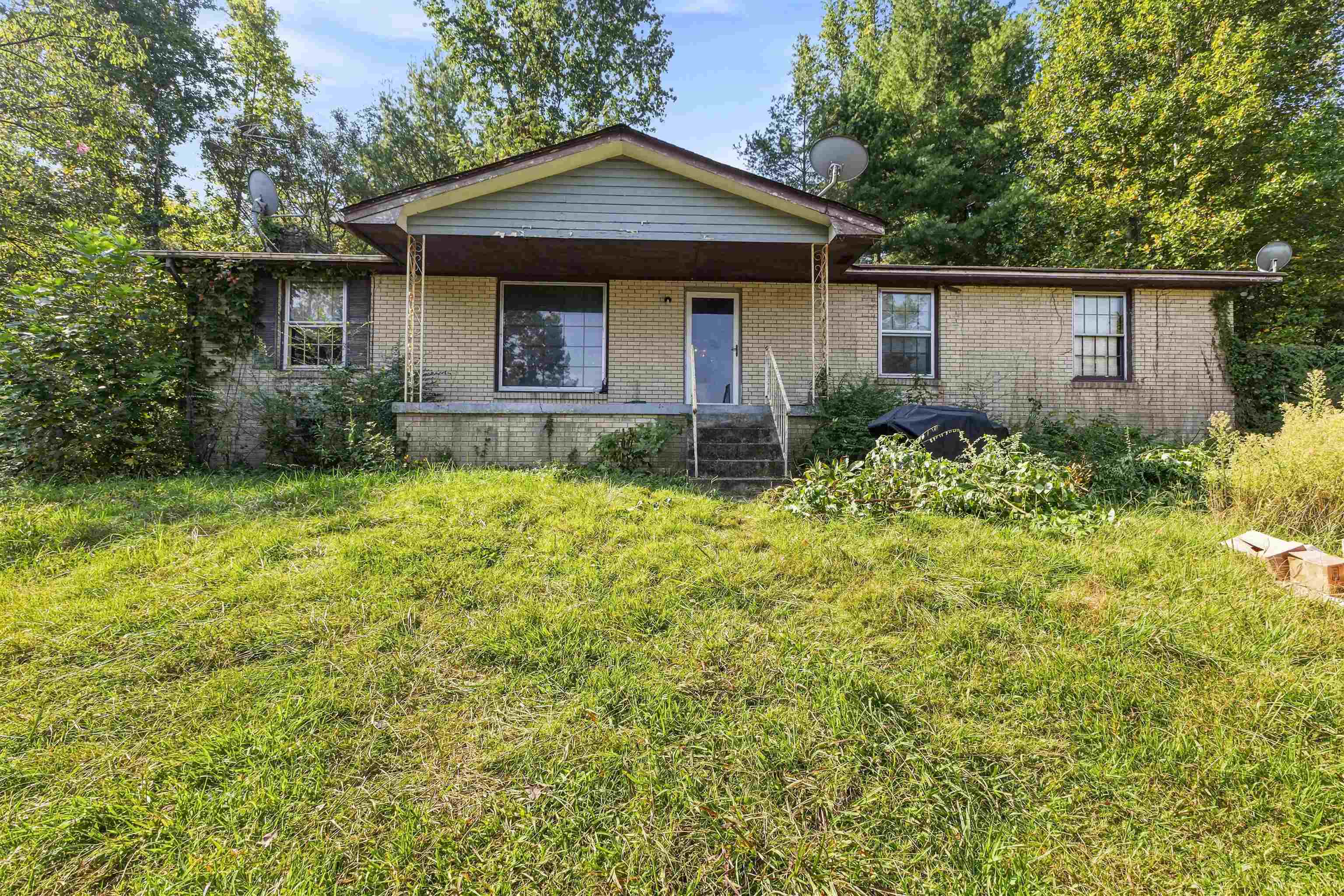 1108 Allenwood Dr — photo