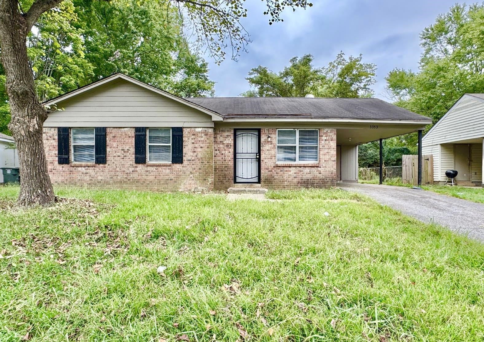 3353 Elk Point Dr — photo