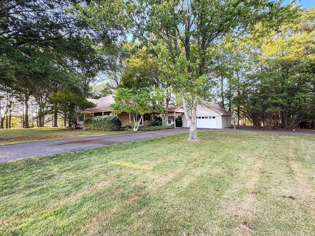 96 Whaley Rd — photo