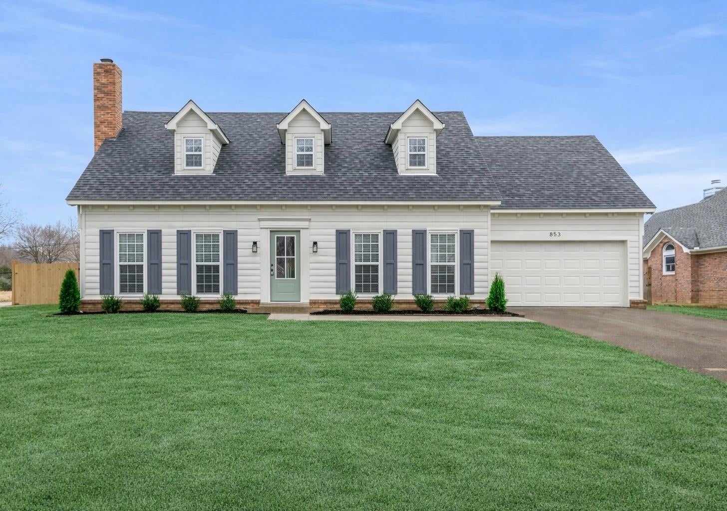 853 Cairn Creek Dr — photo