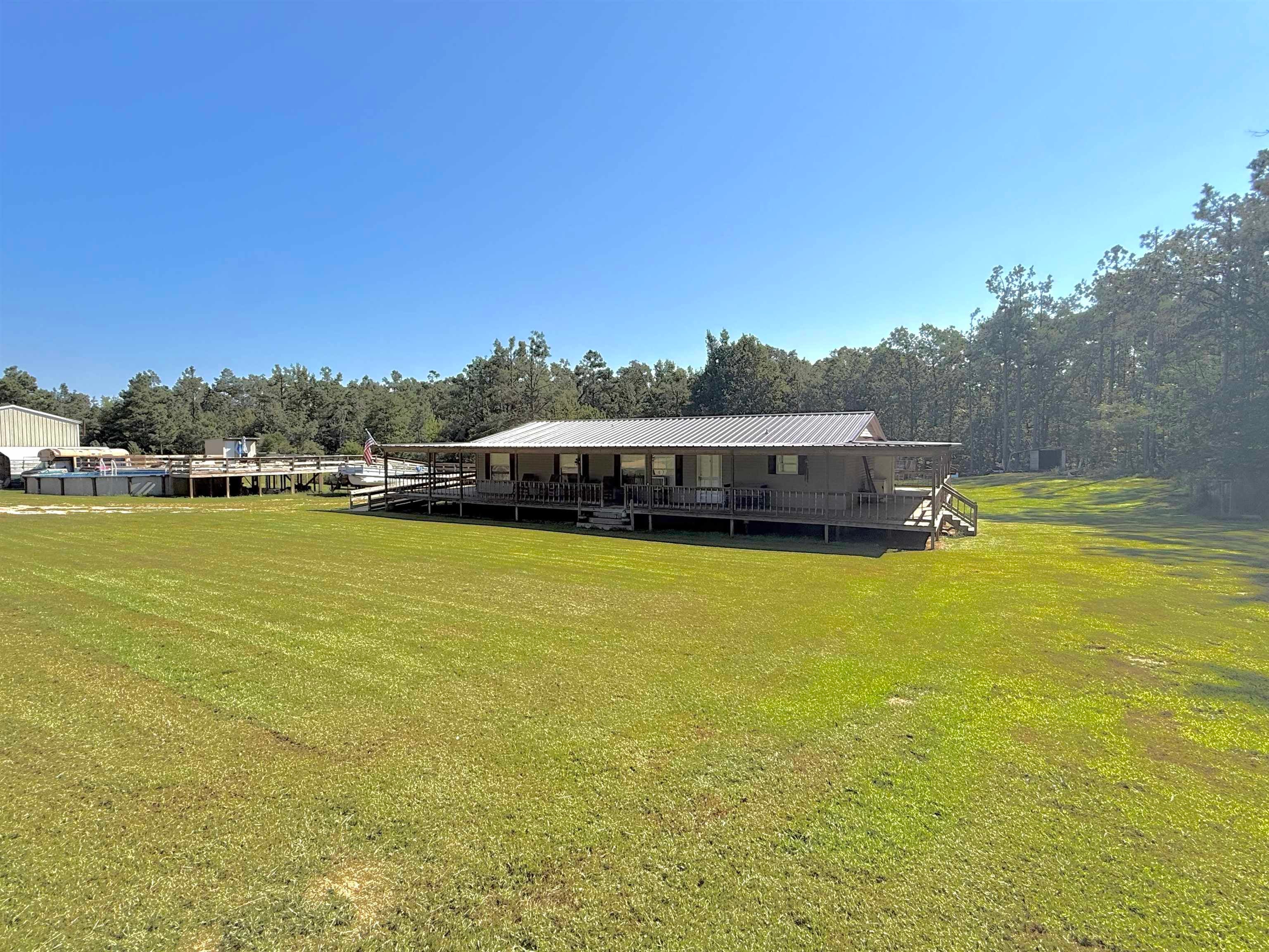2295 Barriertown Dr — photo
