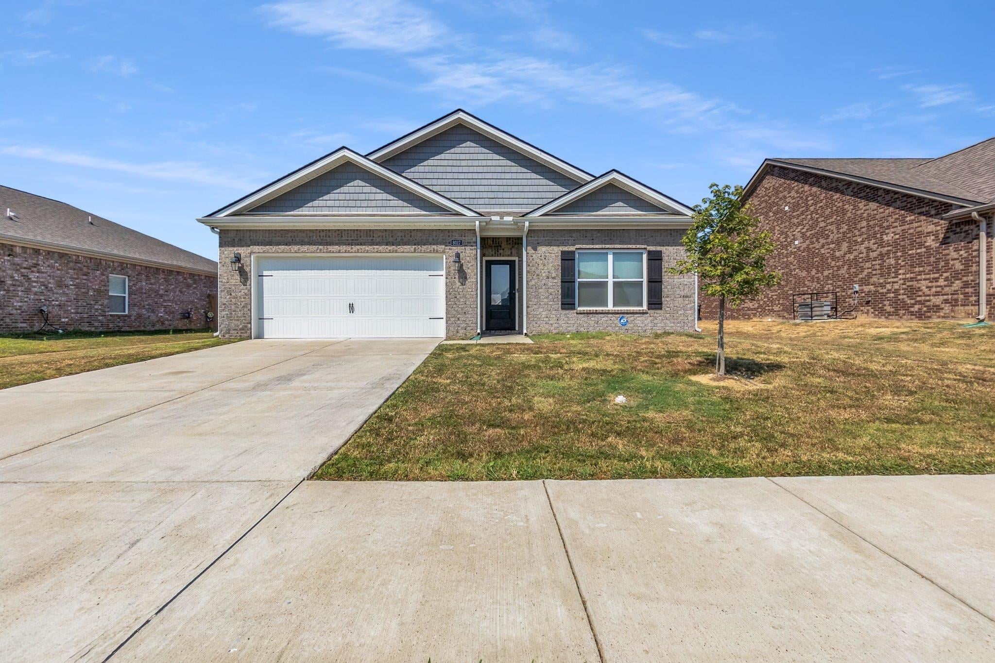 8017 Hickory Meadows Rd — photo