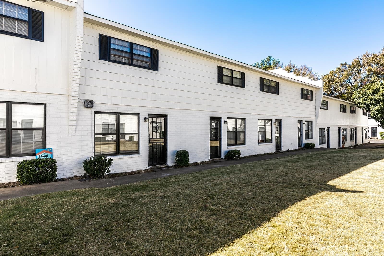 679 Miles Dr 679 — photo