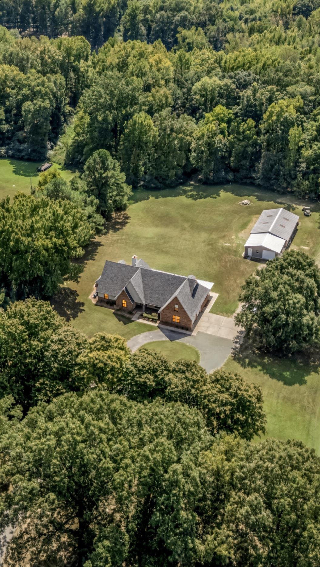 9485 Pleasant Ridge Rd — photo