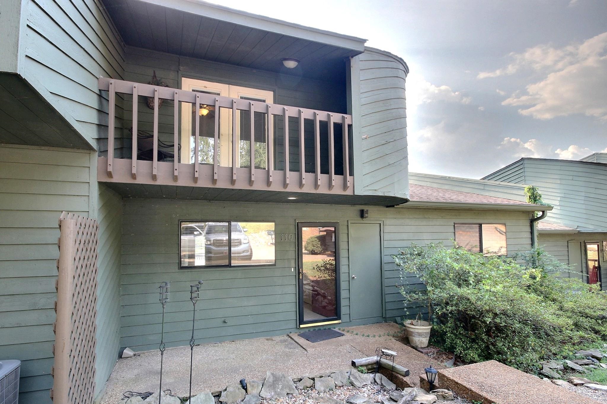 110 Driftwood Rd — photo