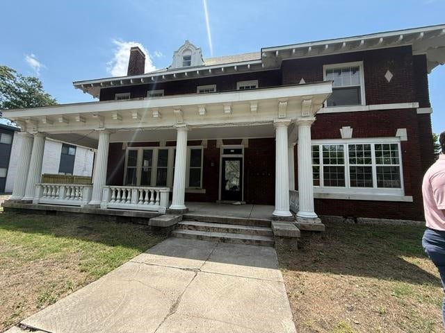 157 Stonewall St 1 — photo