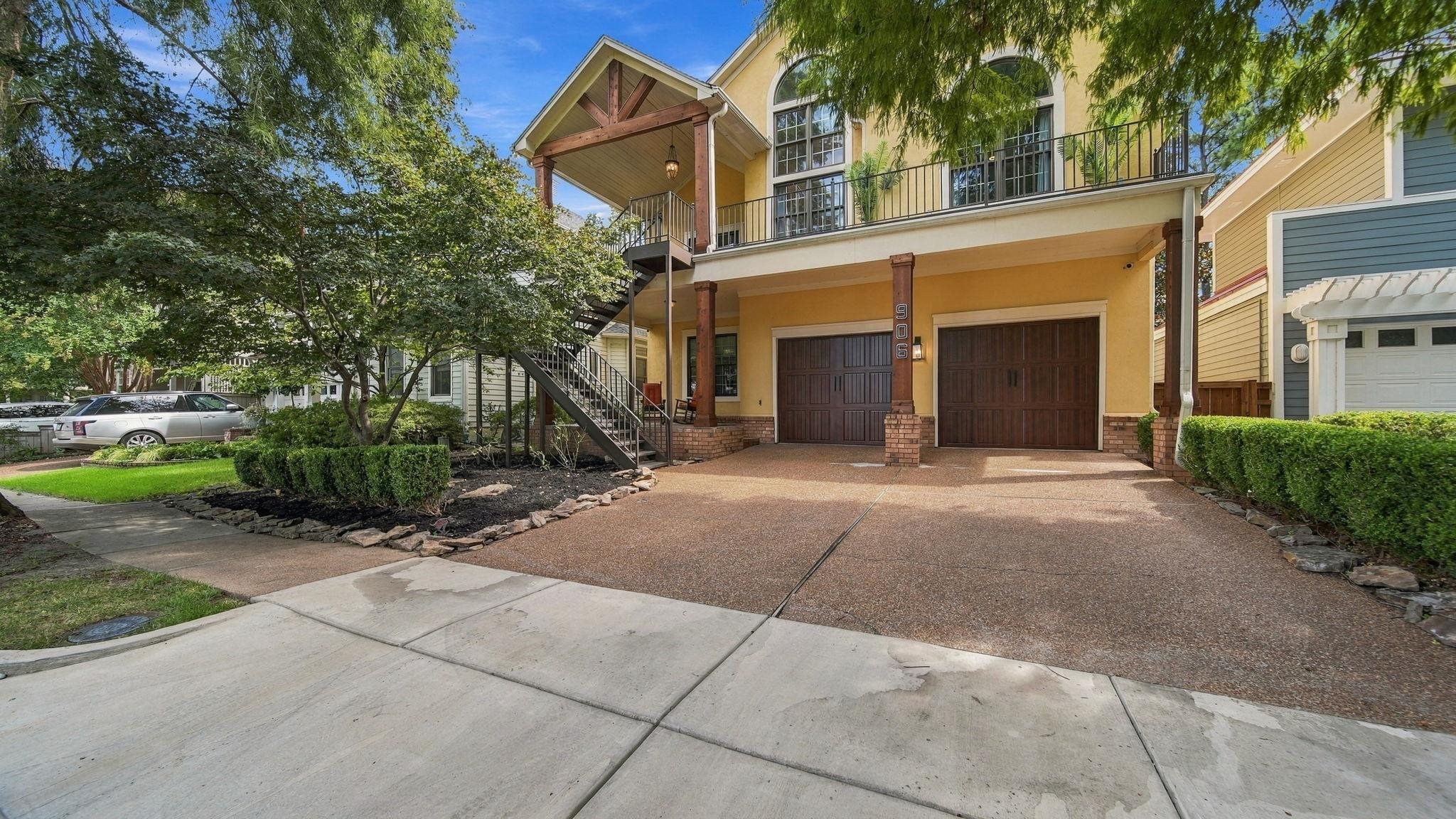 906 Harbor Bend Rd — photo