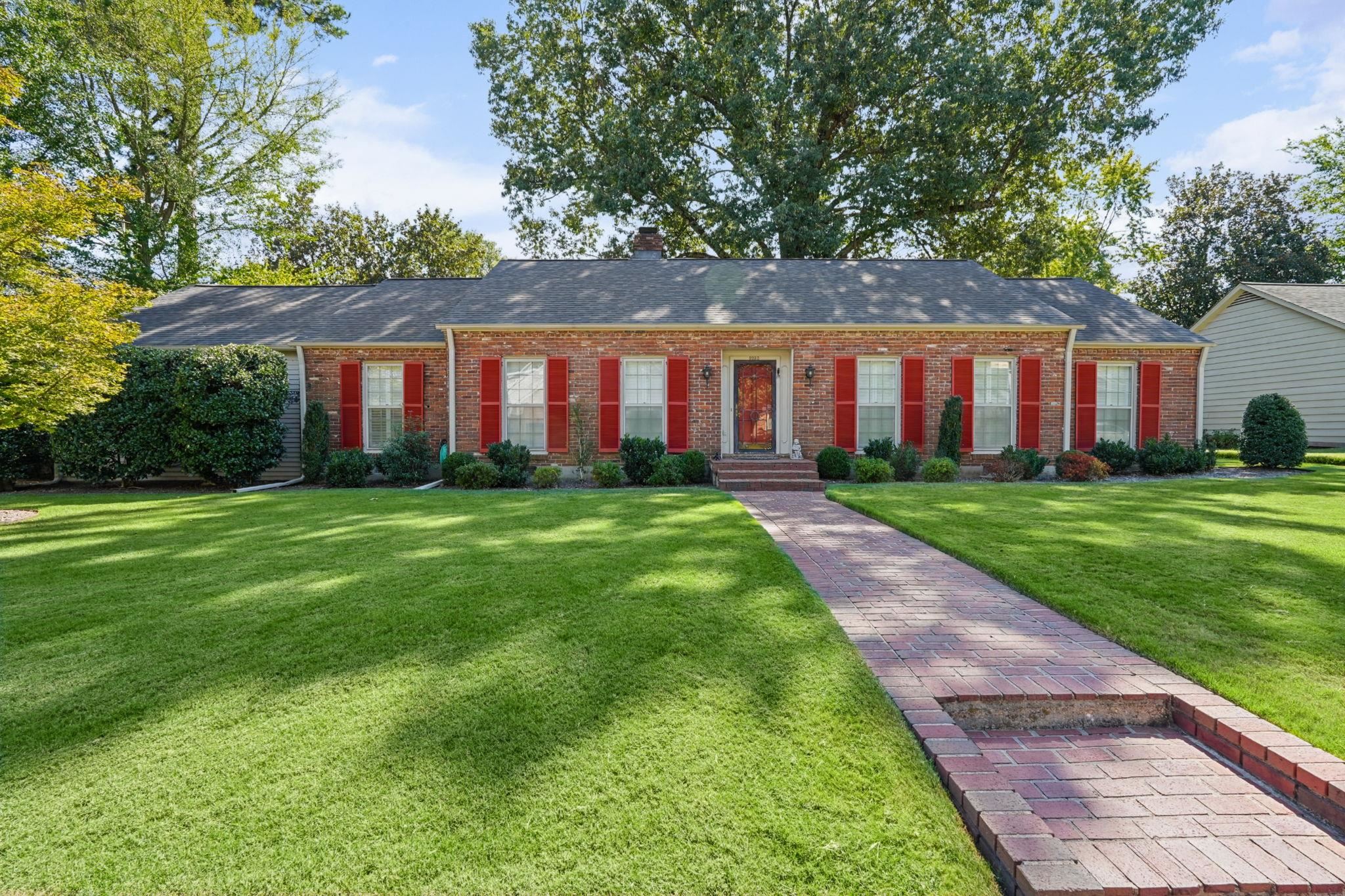 5233 Mary Starnes Dr — photo