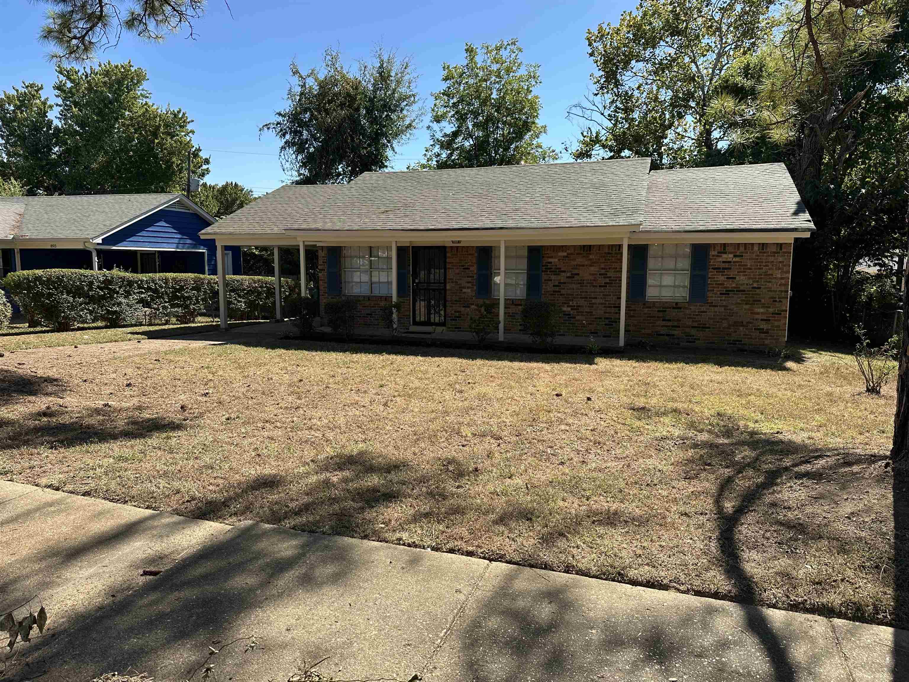 899 W Raines Rd — photo