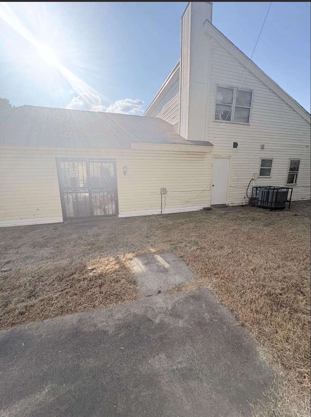 4378 Sunnyslope Dr — photo