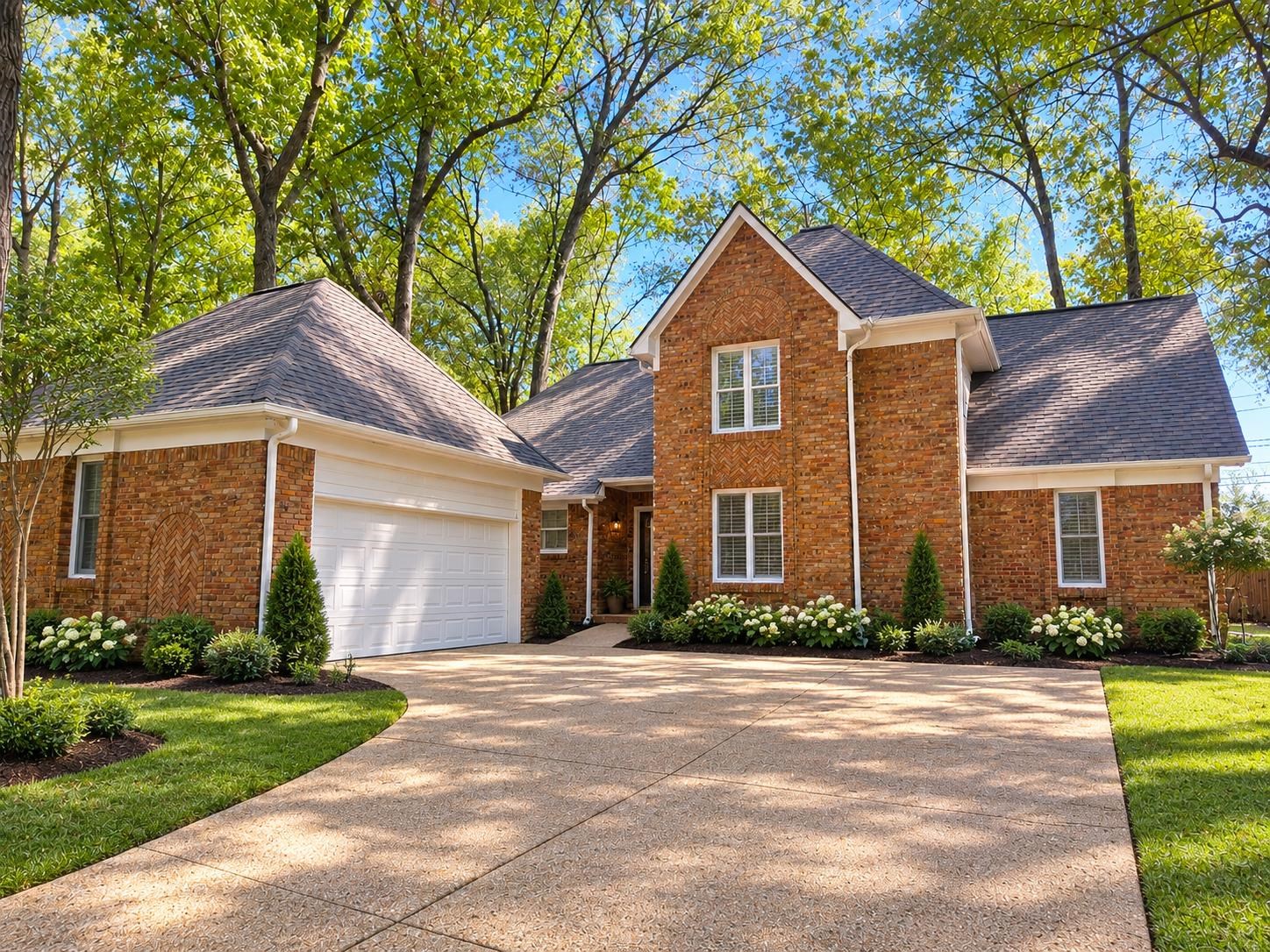 880 Fair Oaks Dr — photo