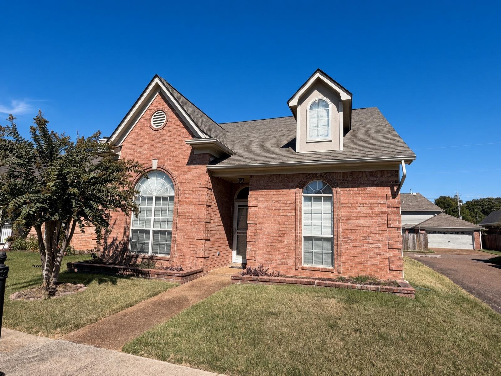 796 Silver Sands Dr — photo