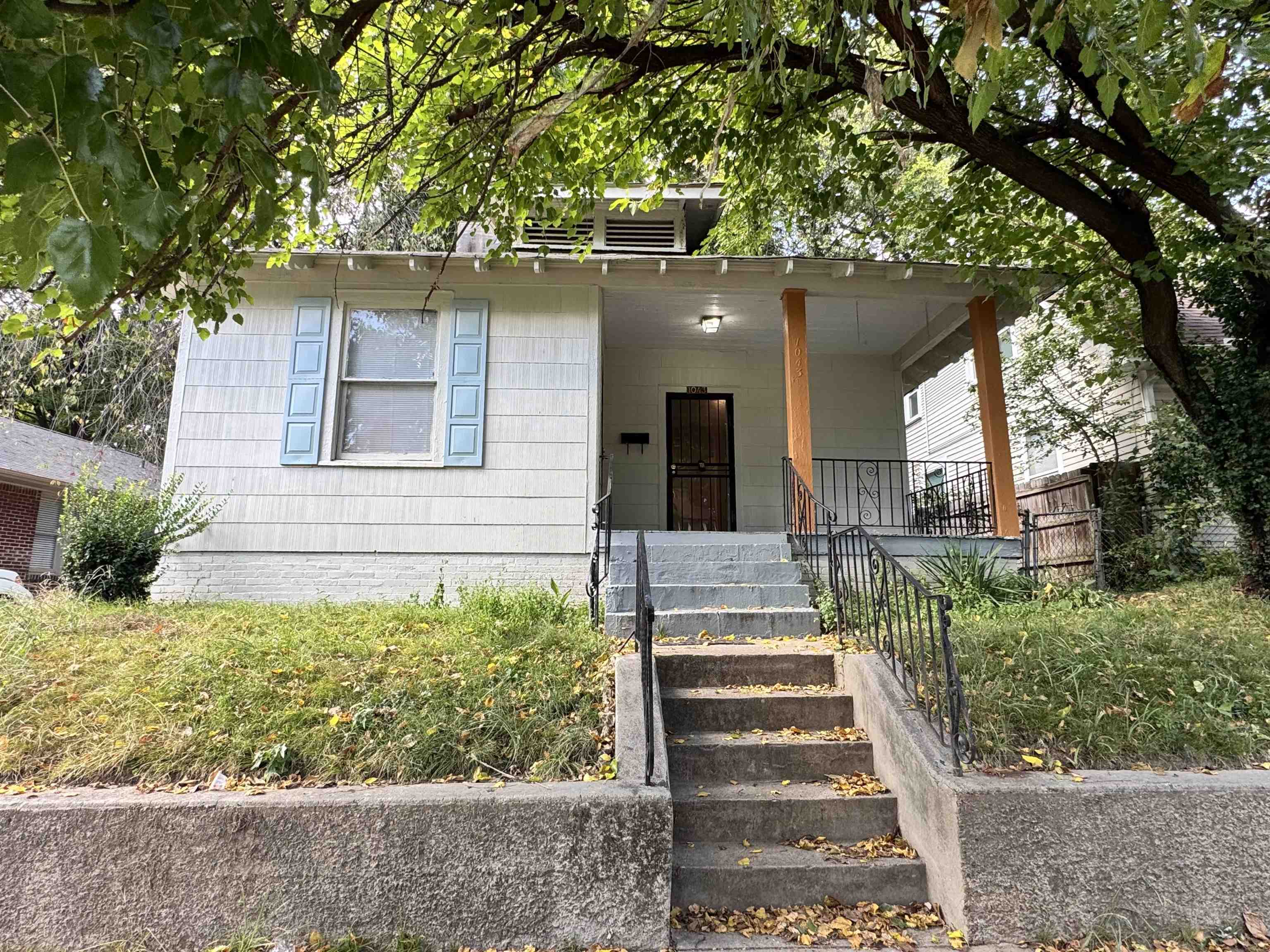 1043 Philadelphia St — photo