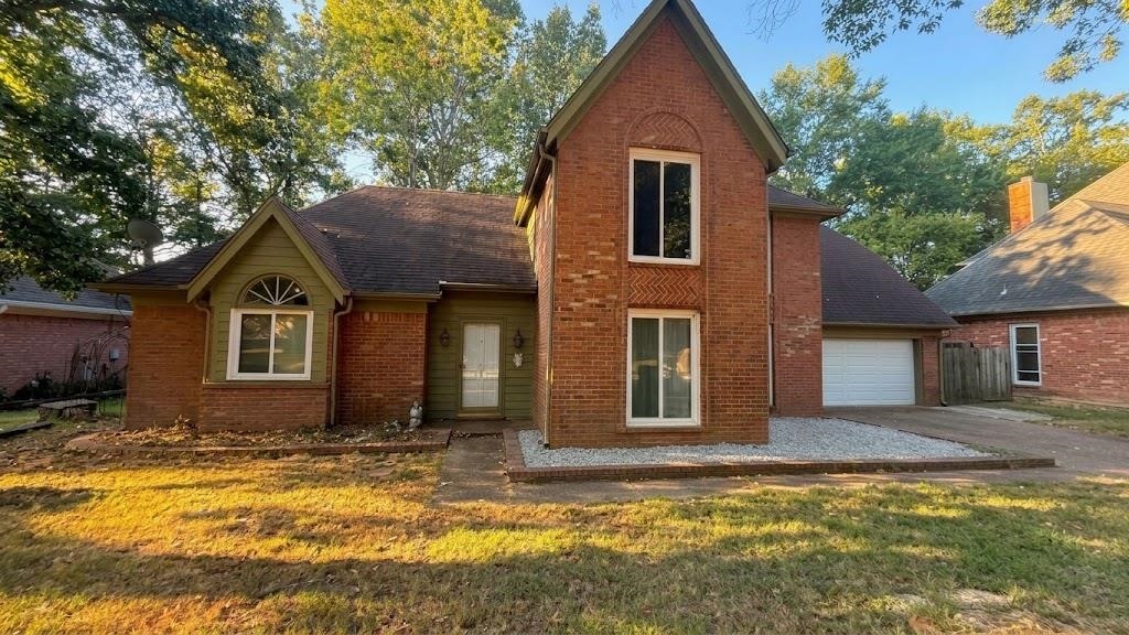 8957 Hickory Trail Dr — photo