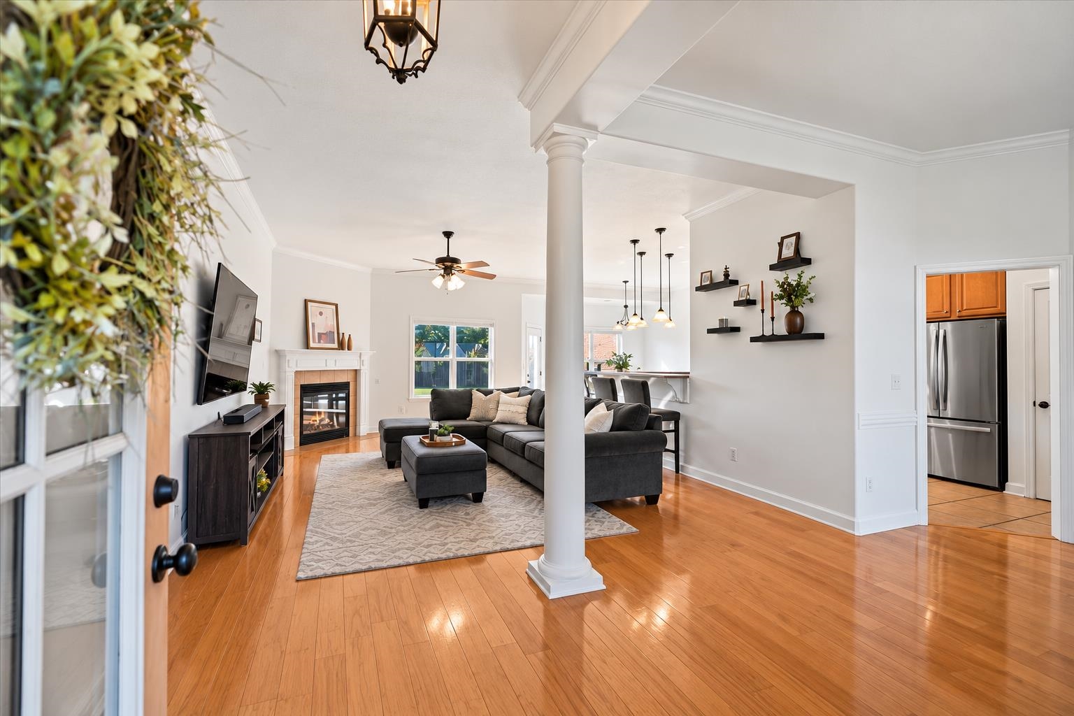 3899 Chandler Dr — photo