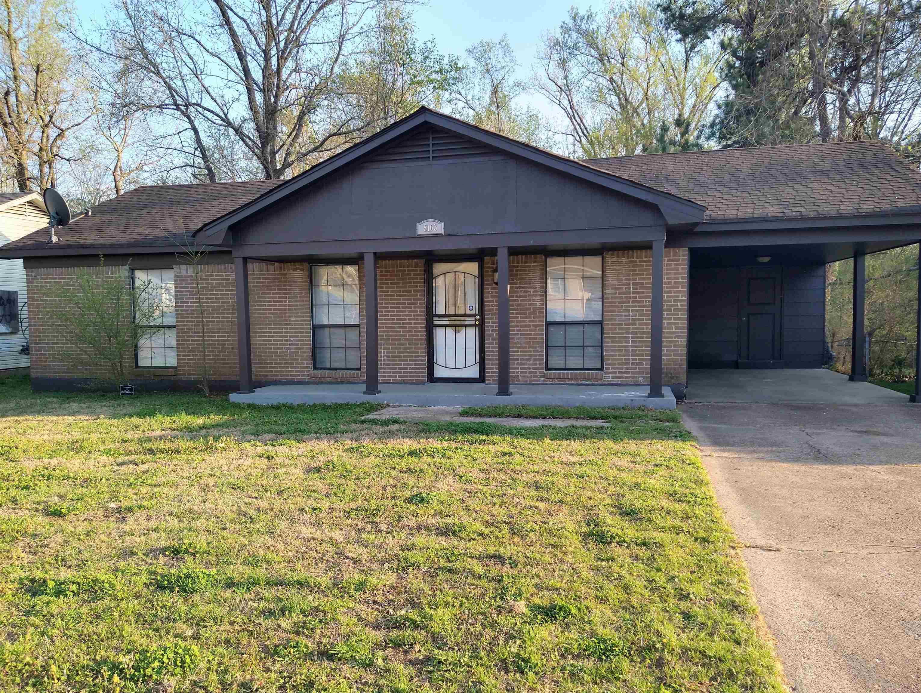 5163 Broken Oak Dr — photo