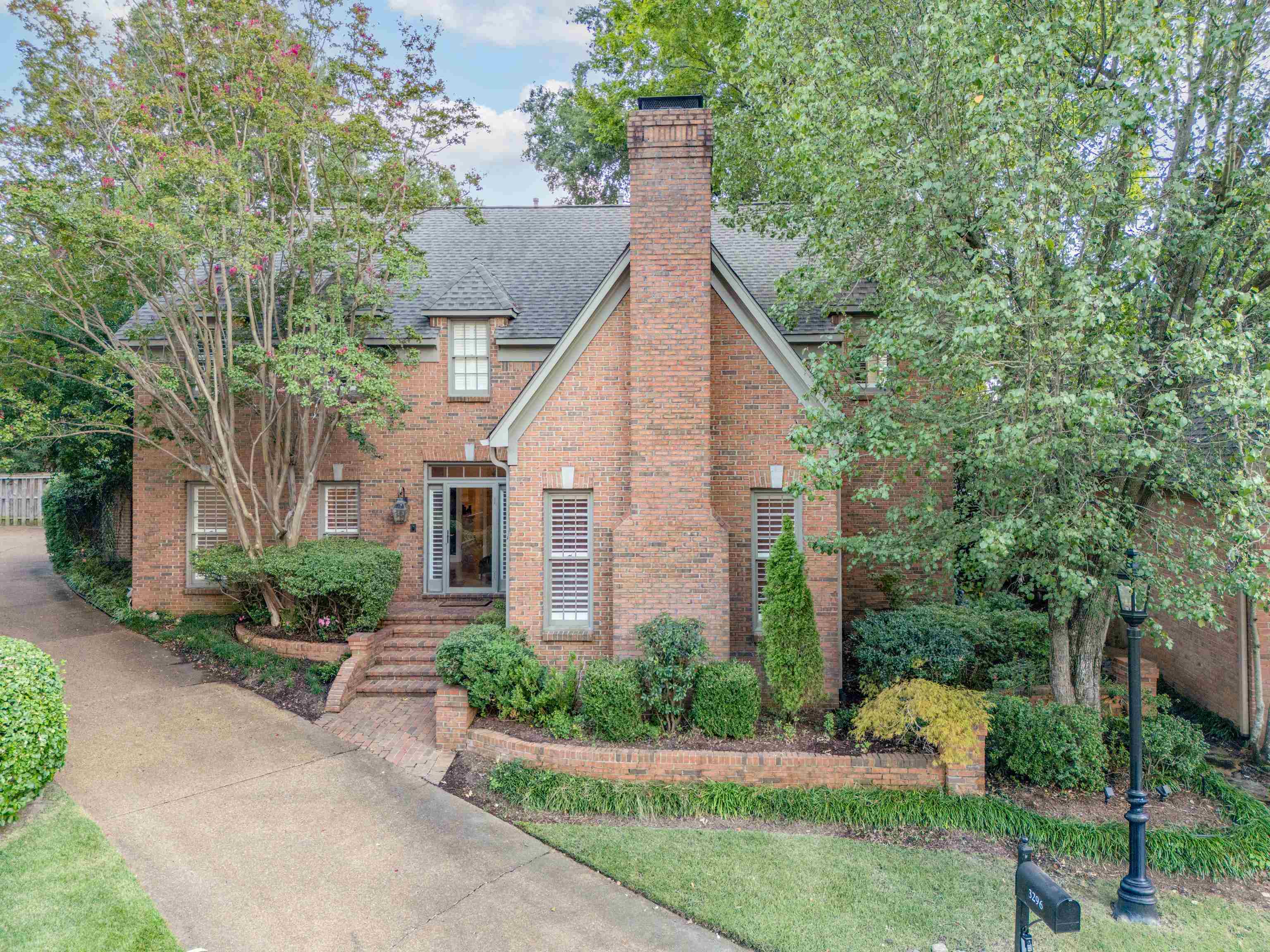 3296 Windemere Cir — photo