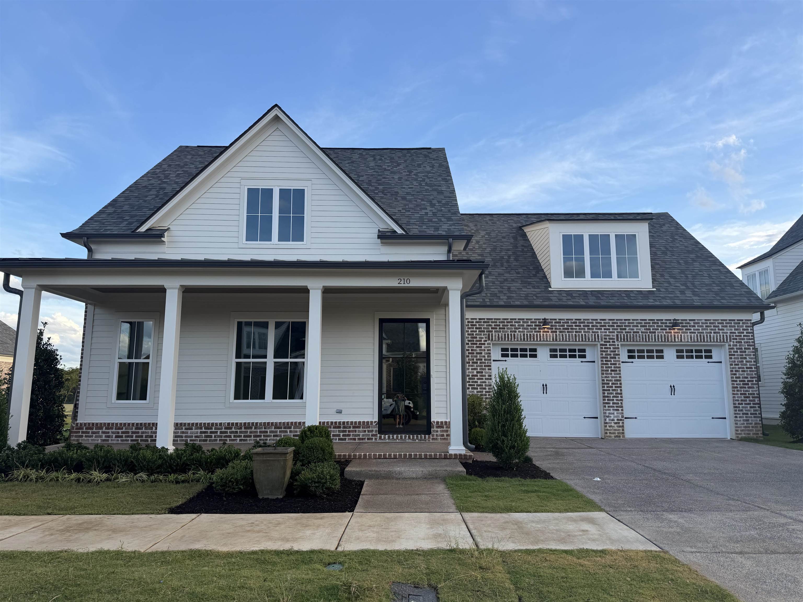 210 Rambling Rex Trl — photo
