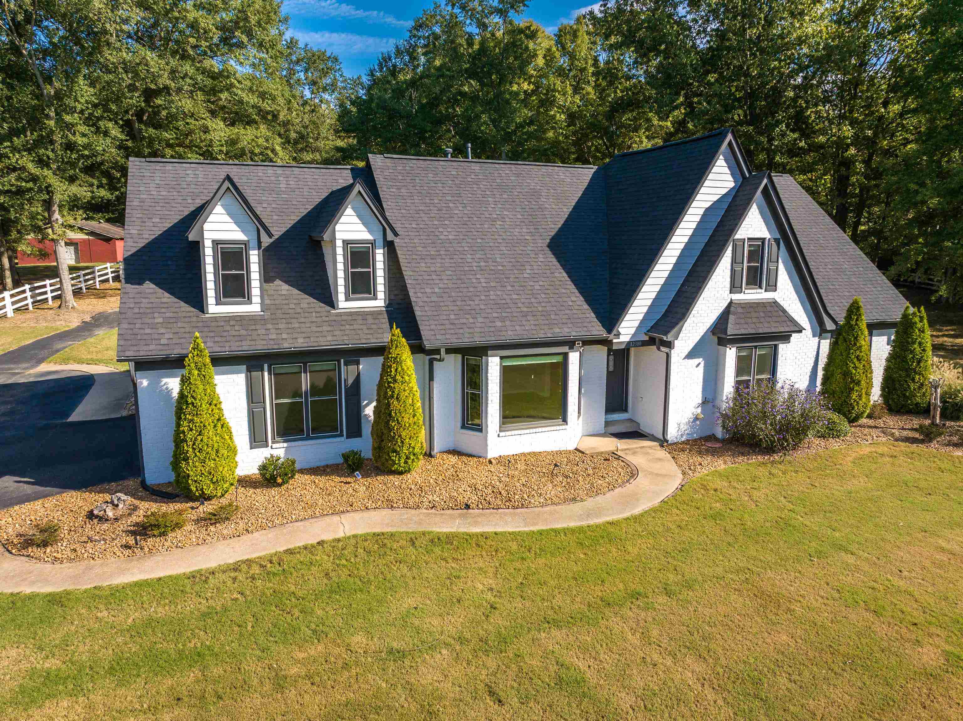 12380 Fox Lair Dr — photo