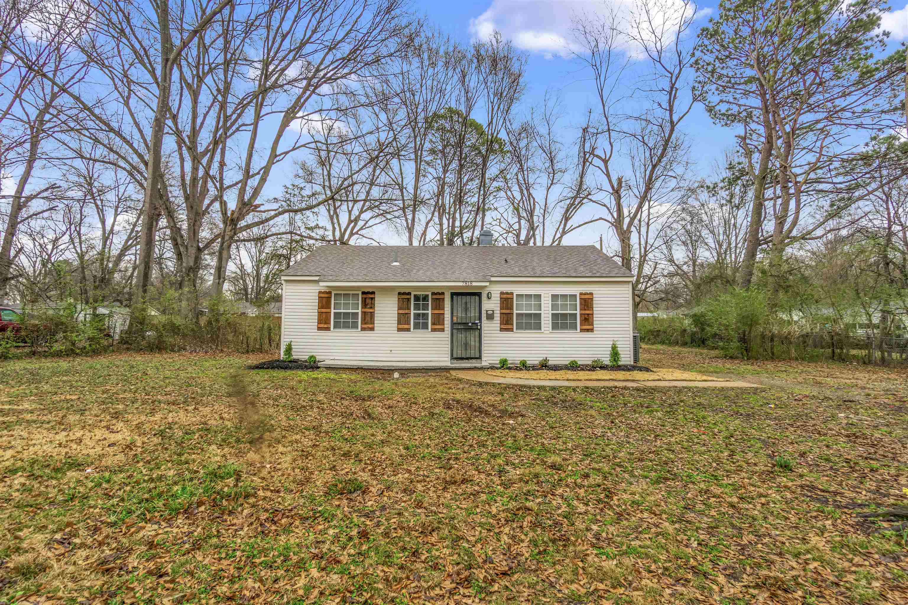 7818 Nimitz Rd — photo