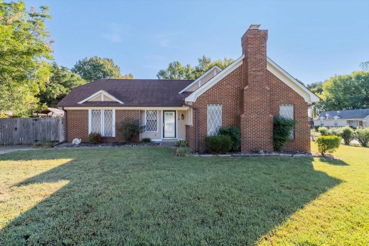 2118 Whitebark Dr — photo