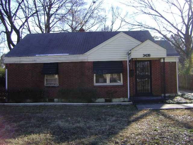 3439 Hester Ave — photo