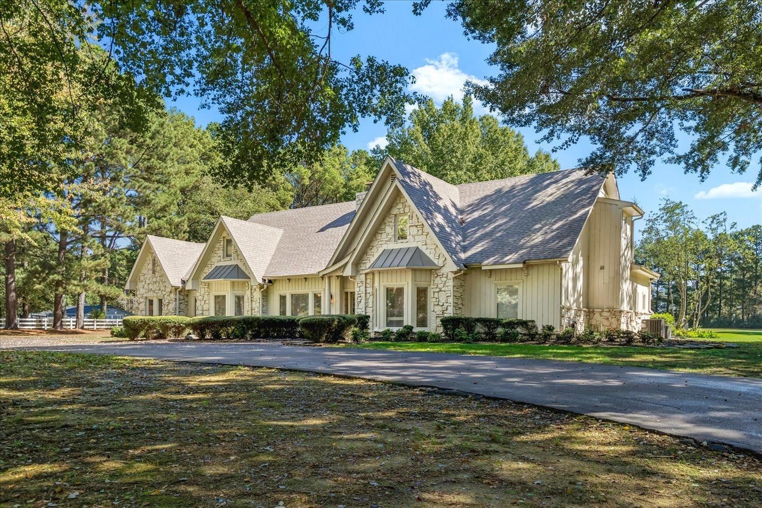 510 Bray Station Rd — photo