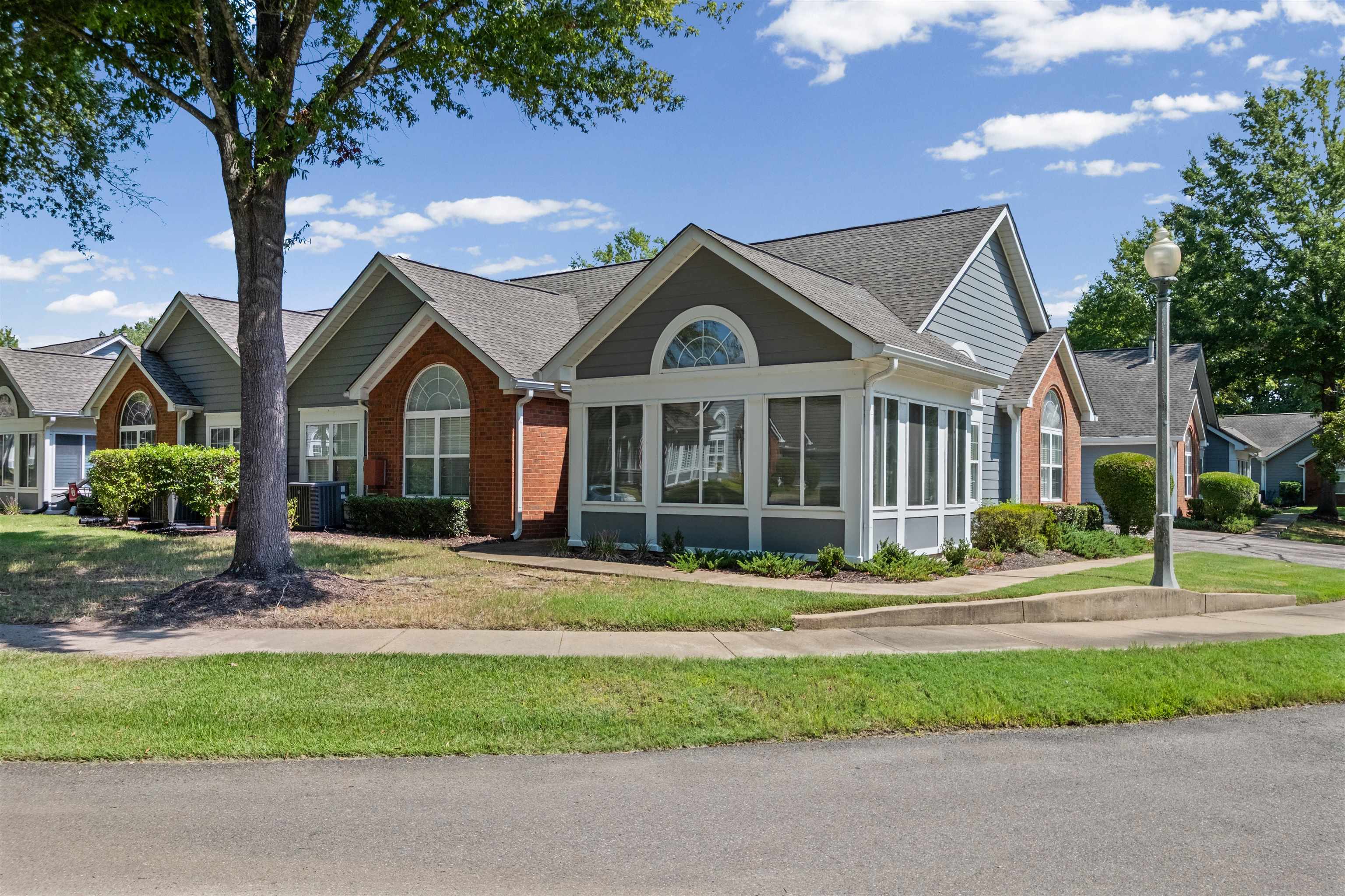 1116 Oak Timber Cir — photo