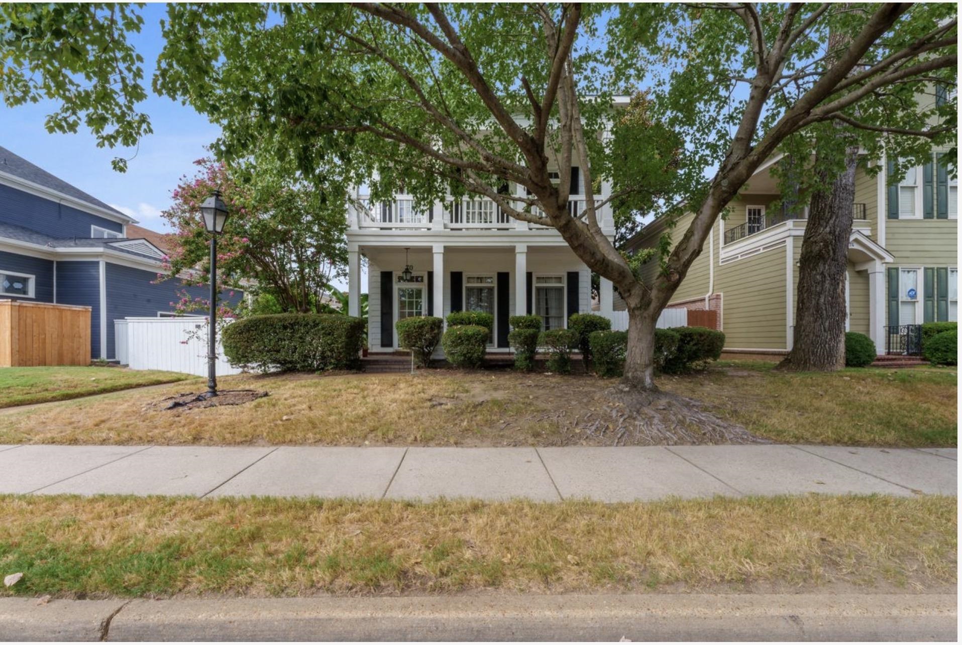 70 Island Dr — photo