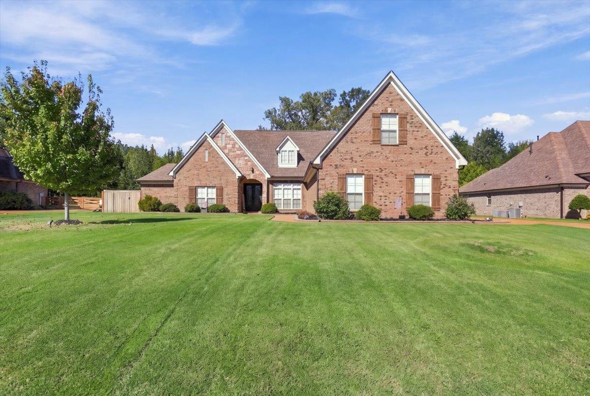 6023 Windsor Oak Dr — photo