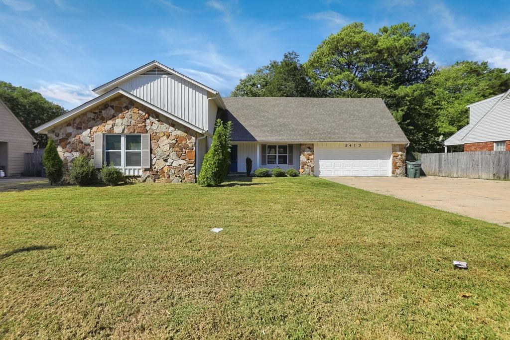 2413 Ridgeway Rd — photo