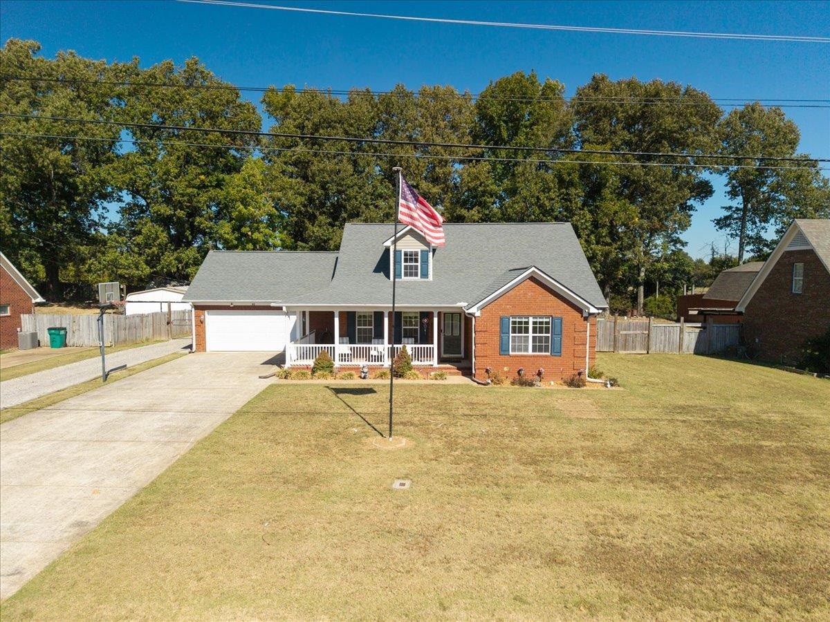 80 Carrington Ave — photo