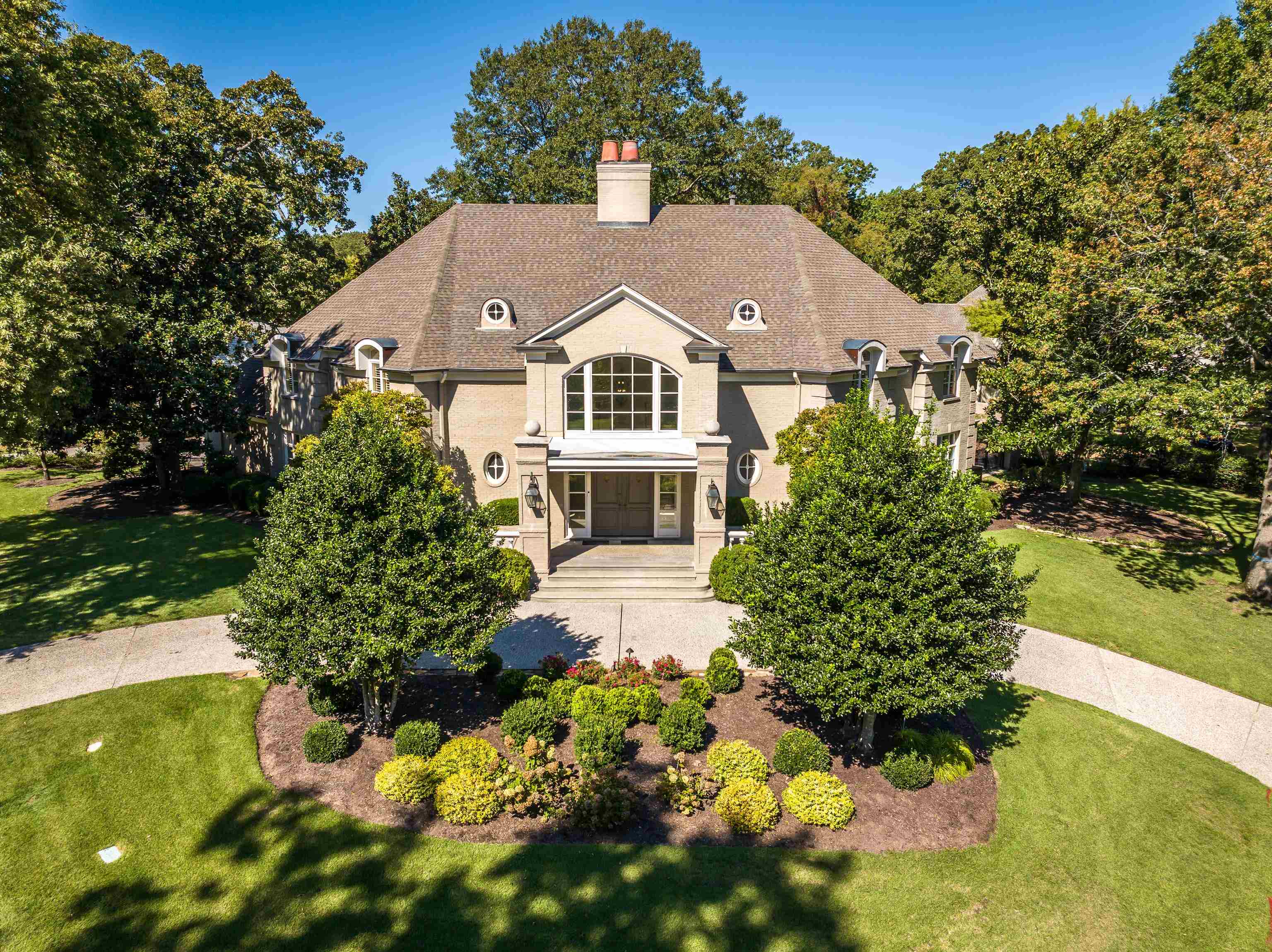 6580 Green Shadows Ln — photo