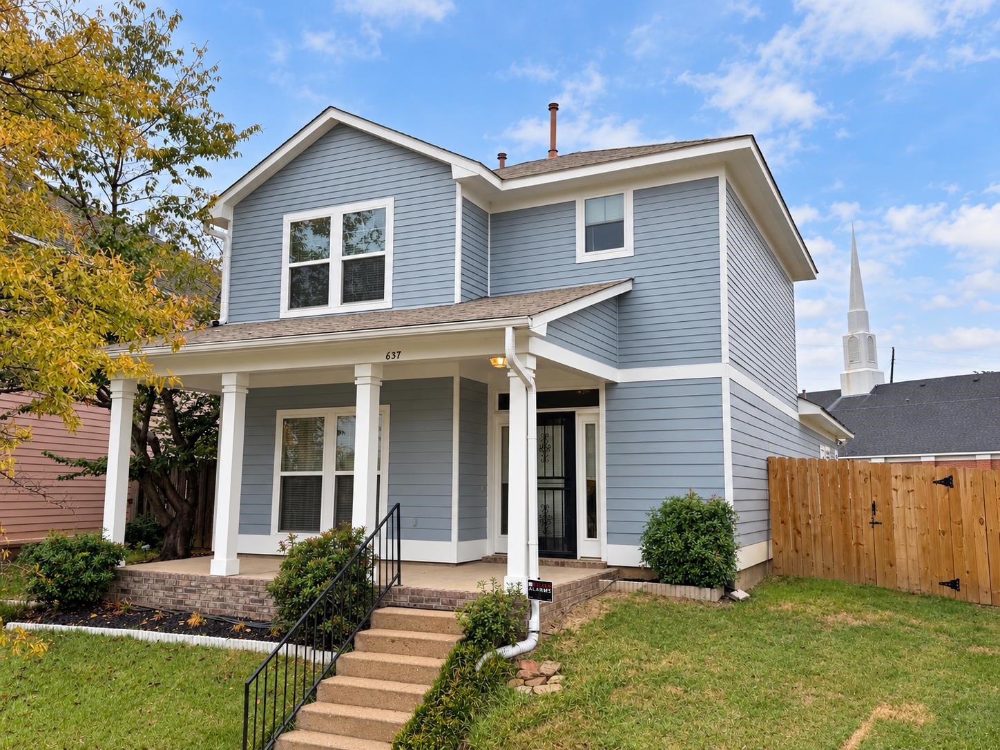 637 Greenlaw Pl — photo