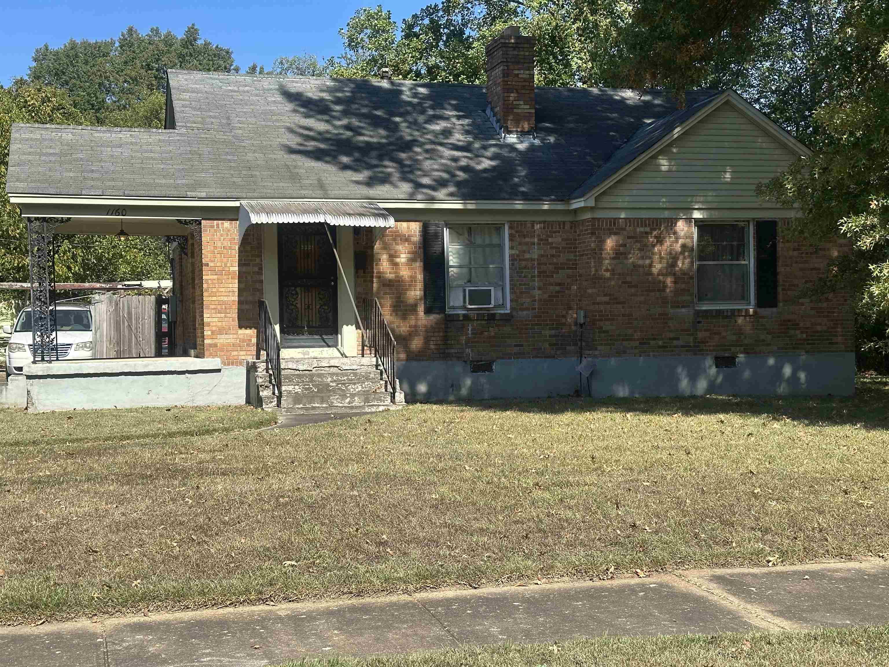 1160 Knox Ave — photo