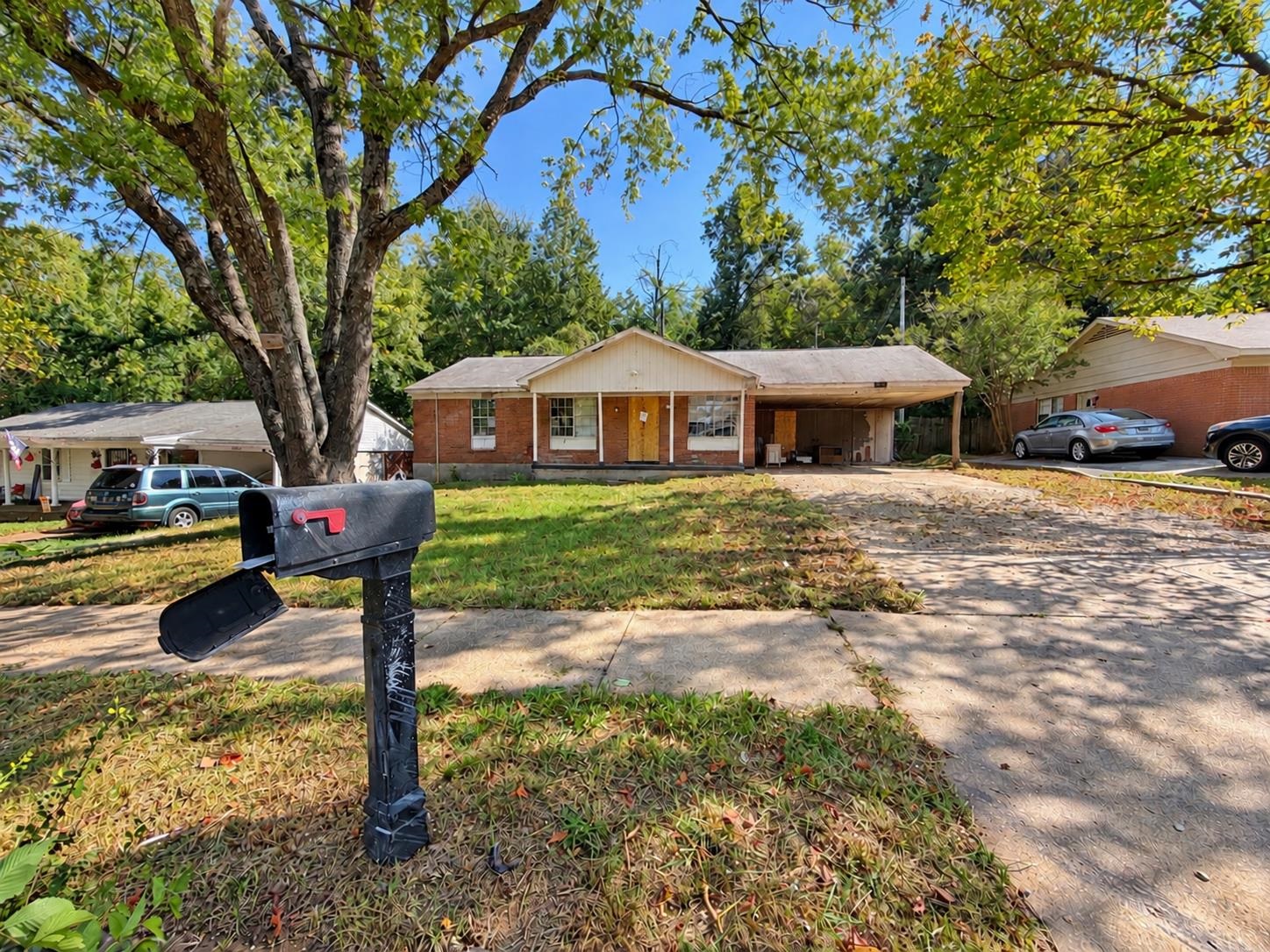 4056 Kerwin Dr — photo