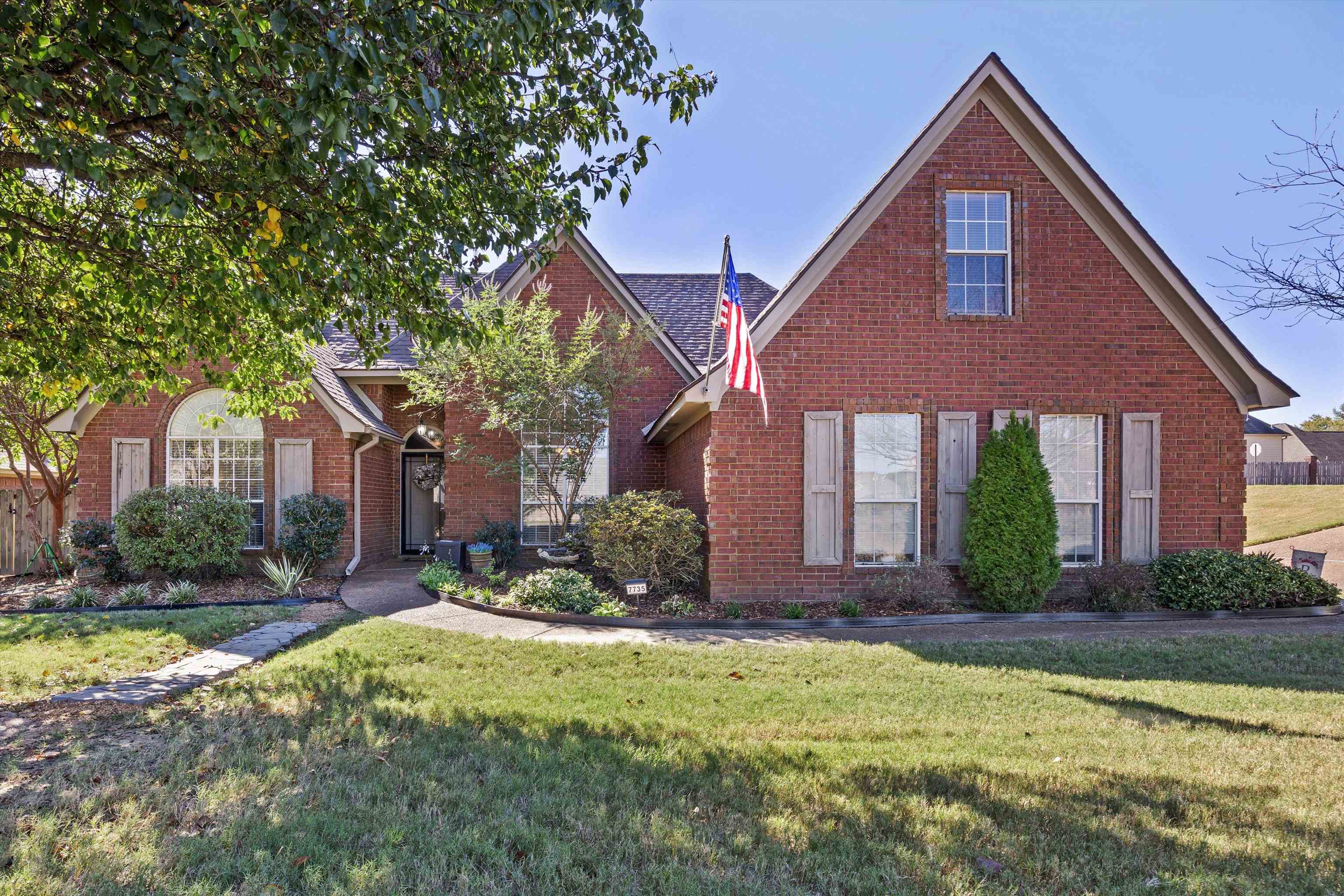 7735 Shadow Elm Rd — photo