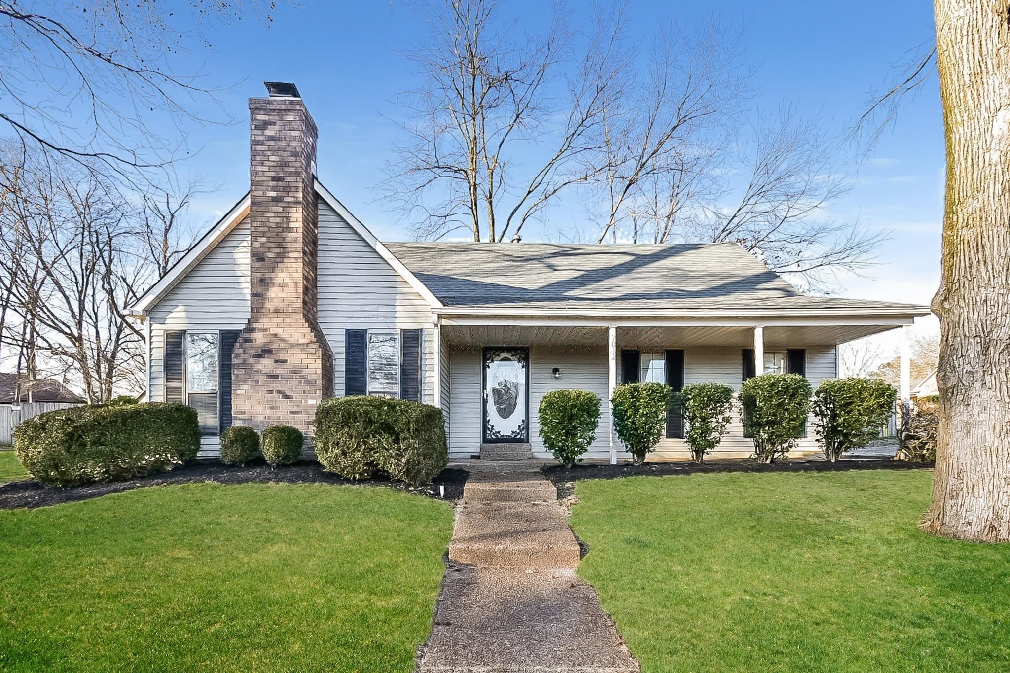 7012 Oakland Chase Dr — photo