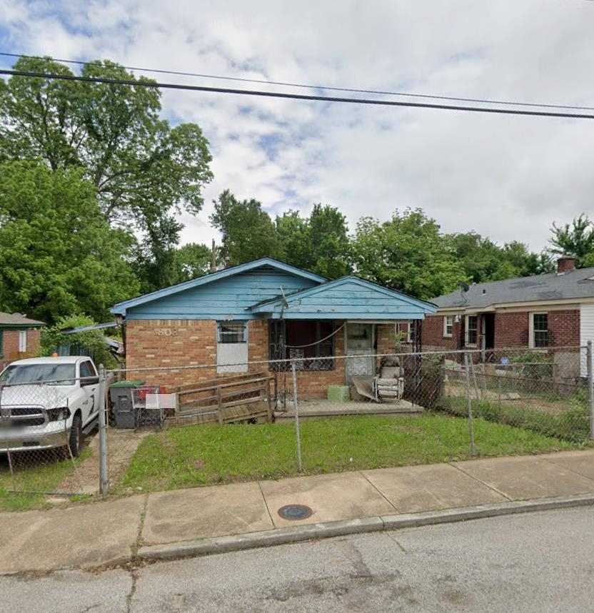 808 Baltimore Dr — photo