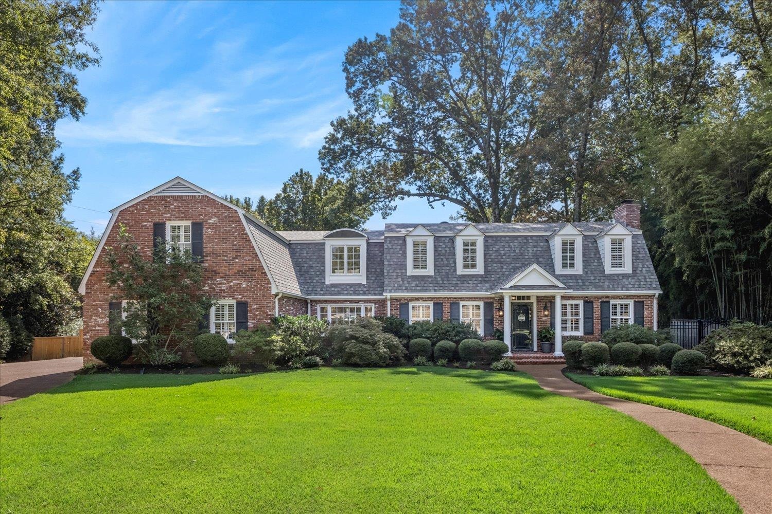 5731 Sycamore Grove Ln — photo