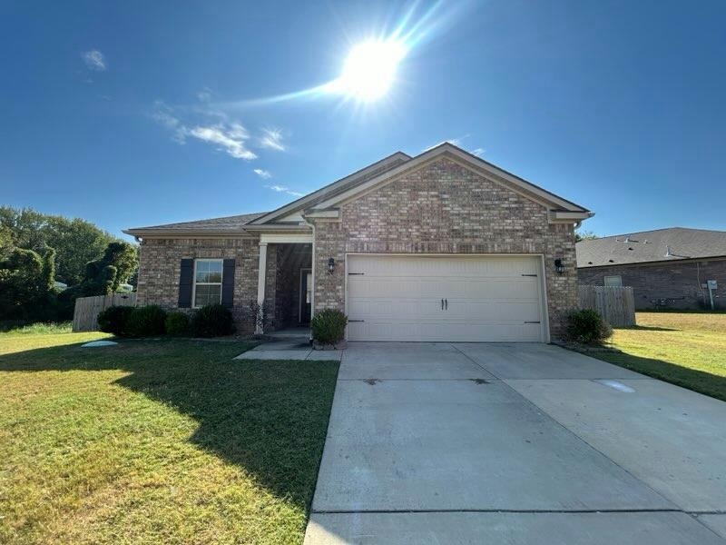 154 Vivian Way — photo