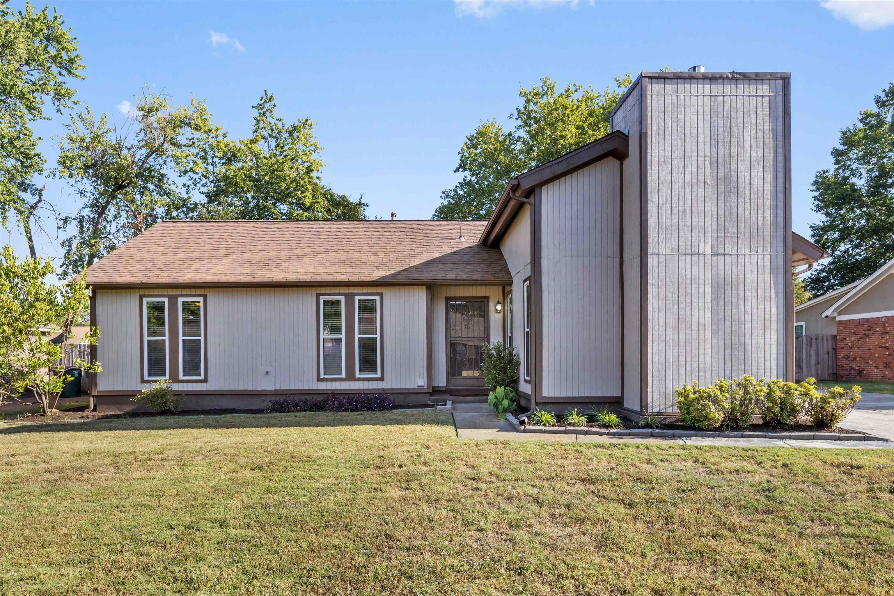 7006 Rose Trail Dr — photo