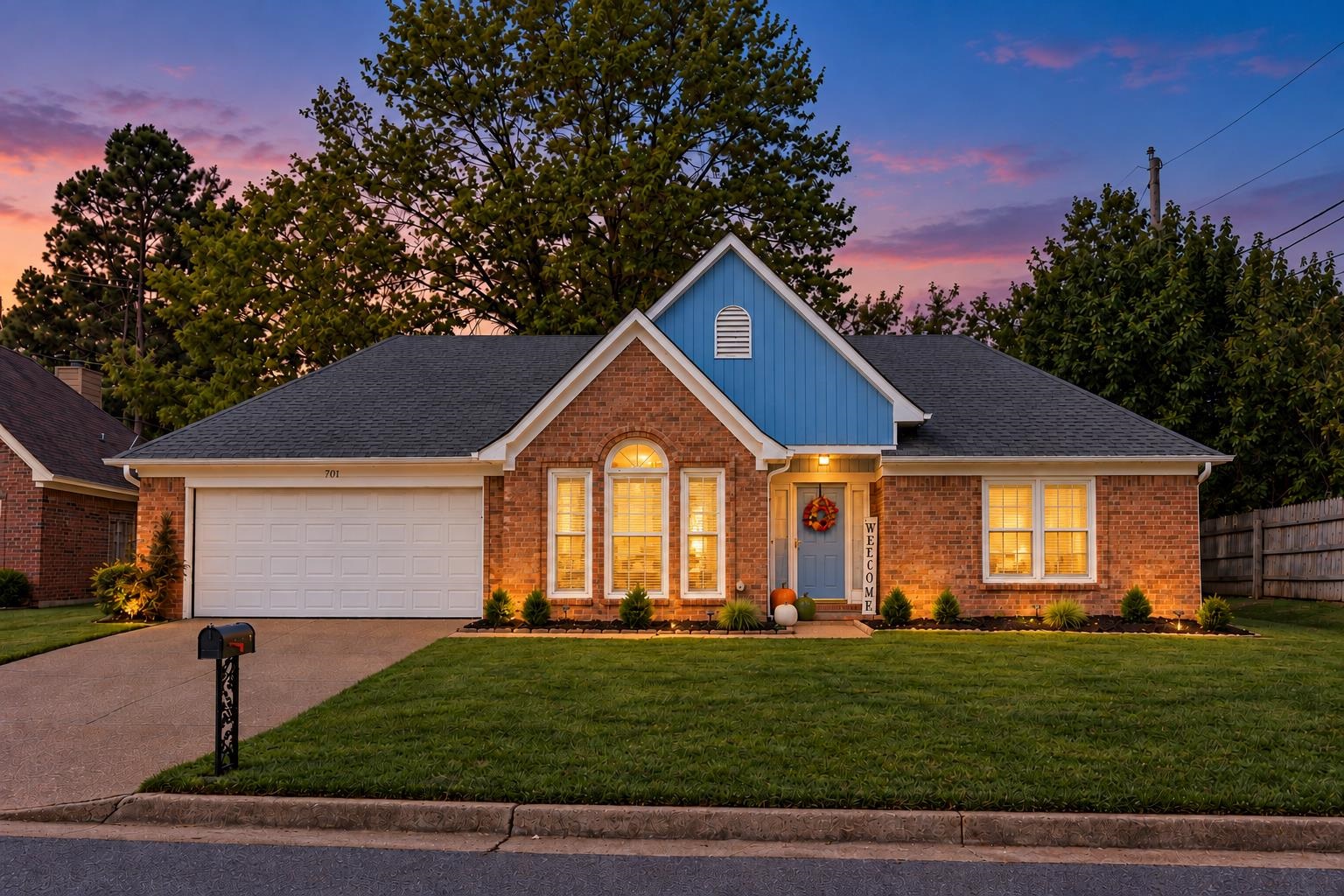 701 Sunshine Dr — photo