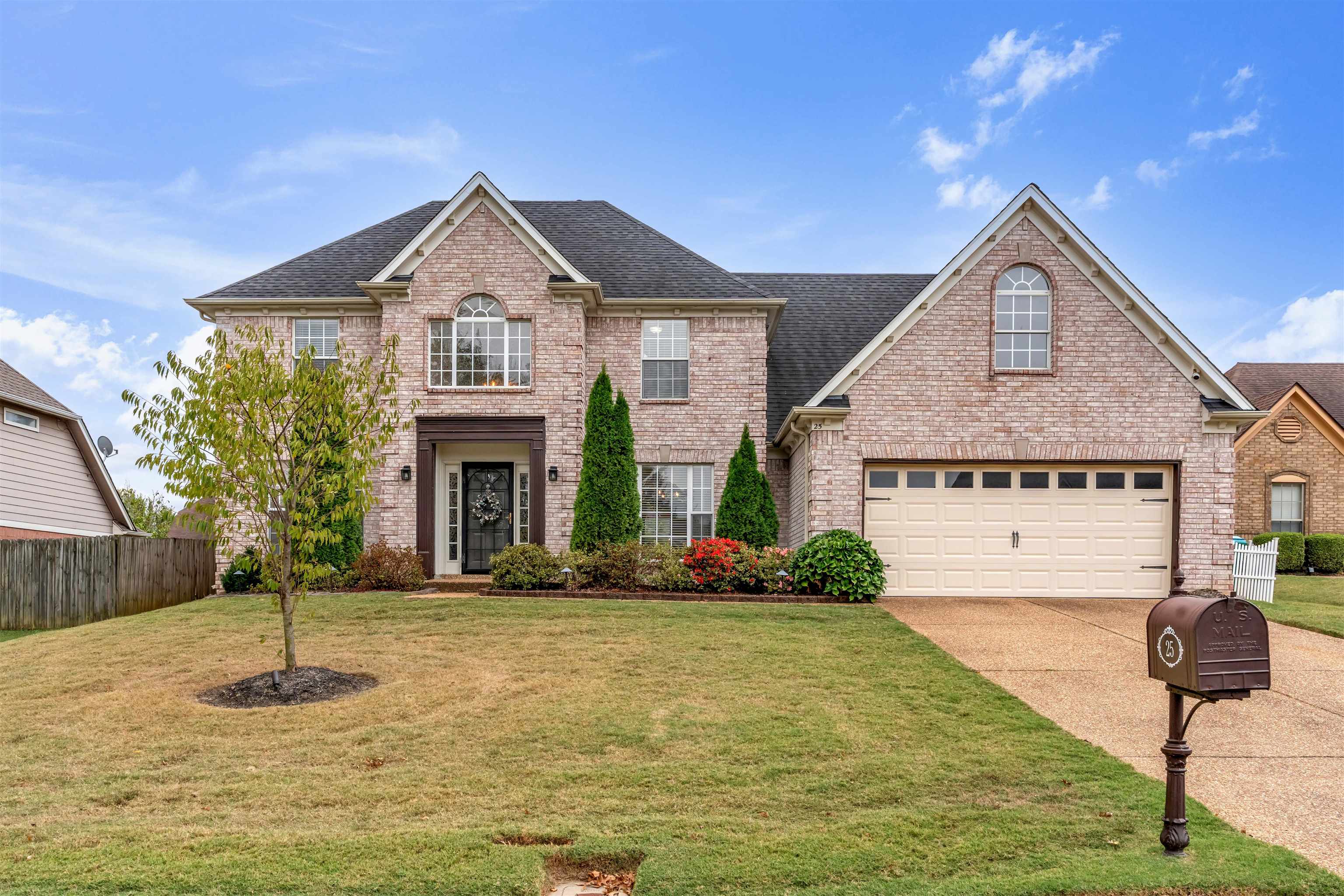 25 Whispering Ridge CV — photo