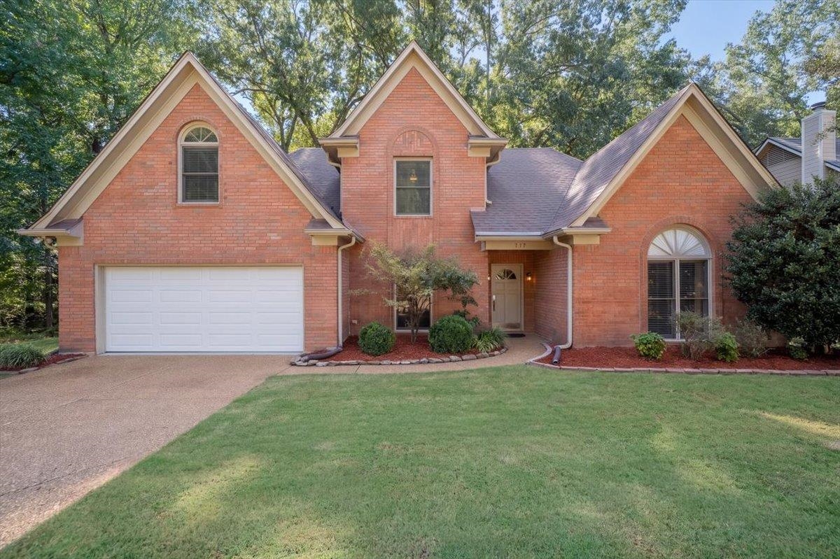 717 Belle Watley Ln — photo