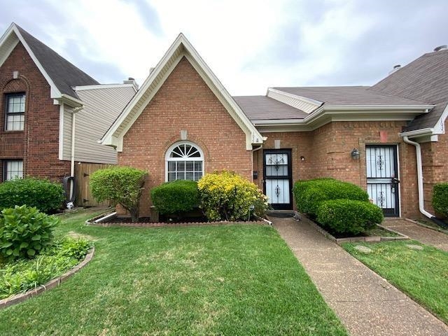 1633 Smokehouse Dr — photo