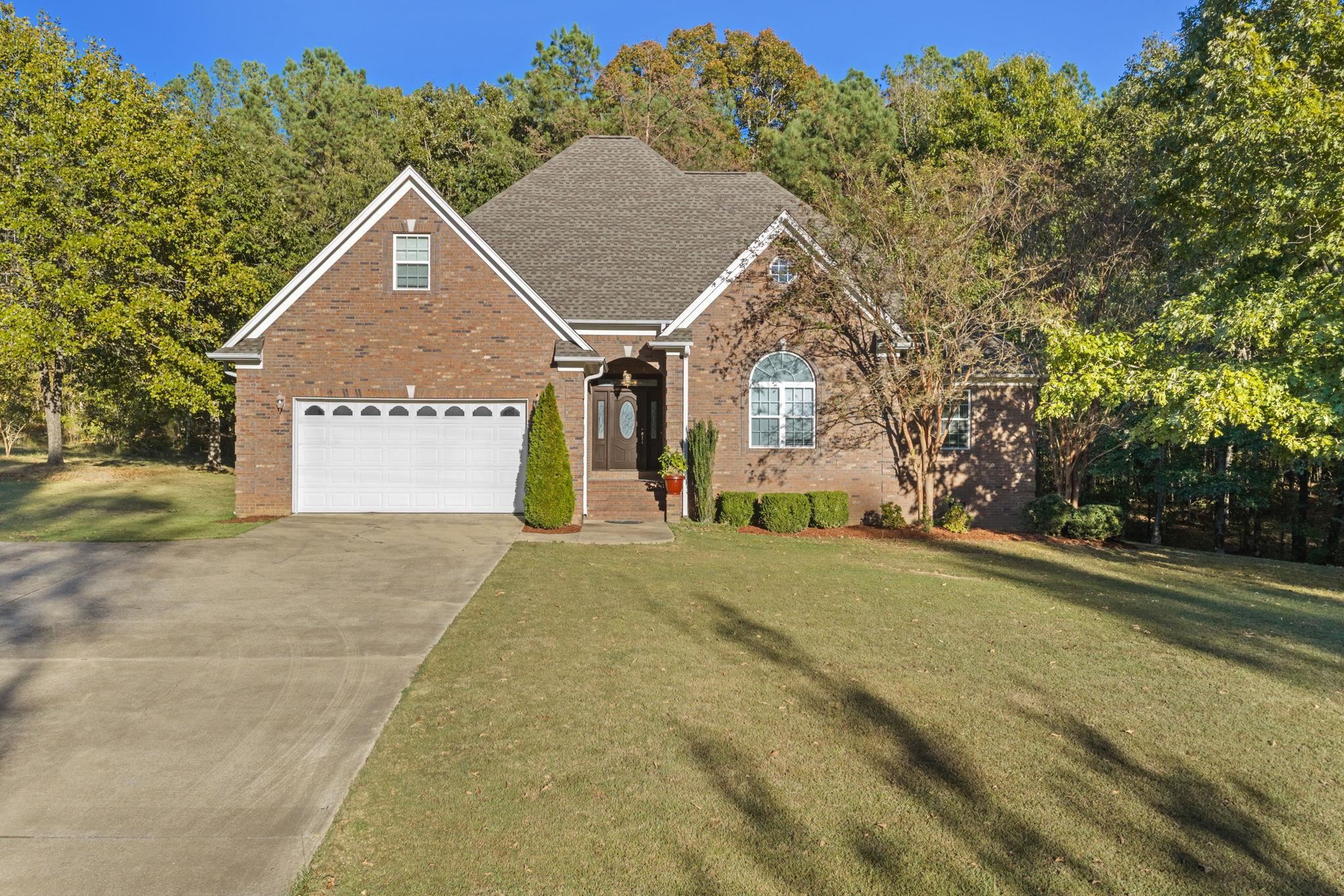 228 Hidden Oaks Dr — photo