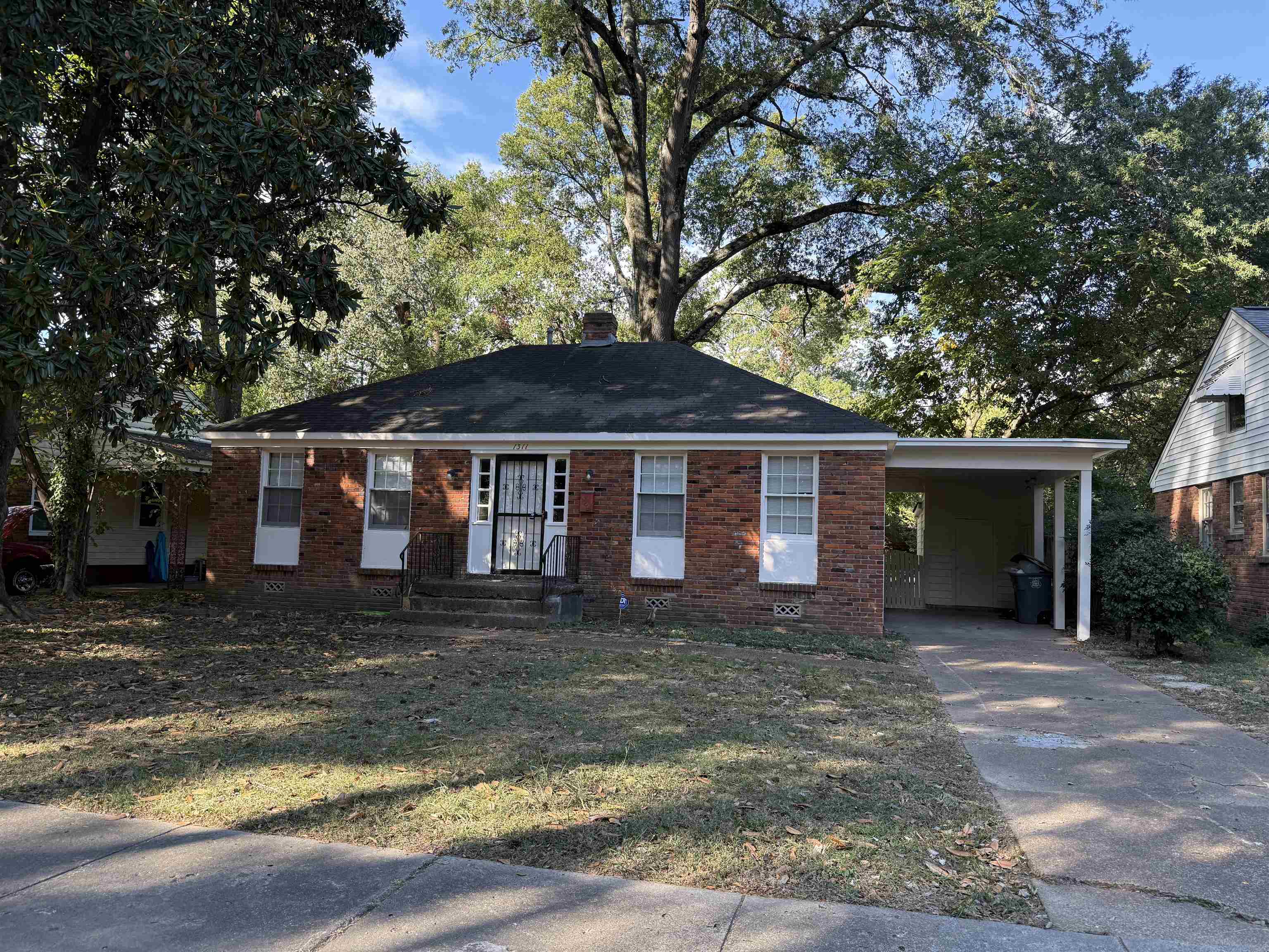 1311 Merrycrest Dr — photo
